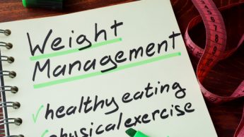 Notepad checklist of healthy eating and physical exercise